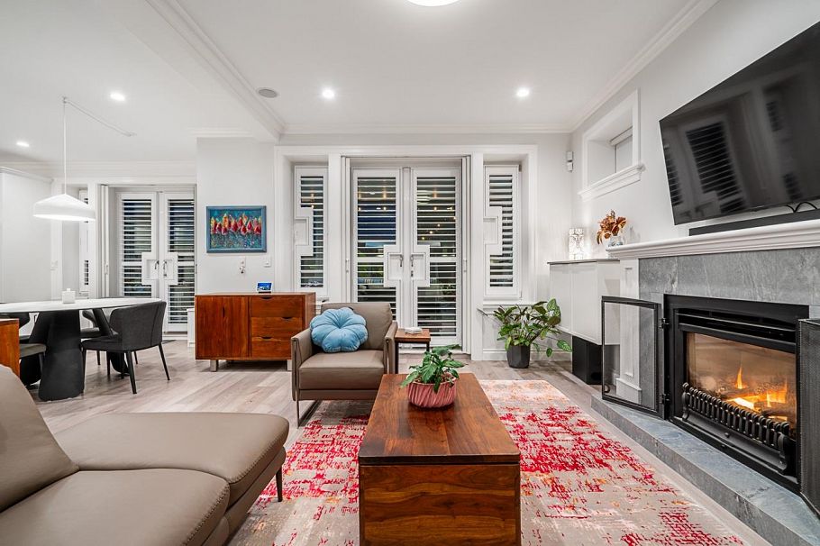 559 E 4th Street North Vancouver, BC - 11