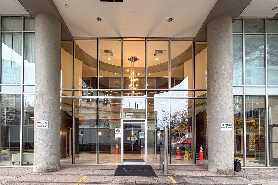 506 588 Broughton Street Vancouver, BC - 2