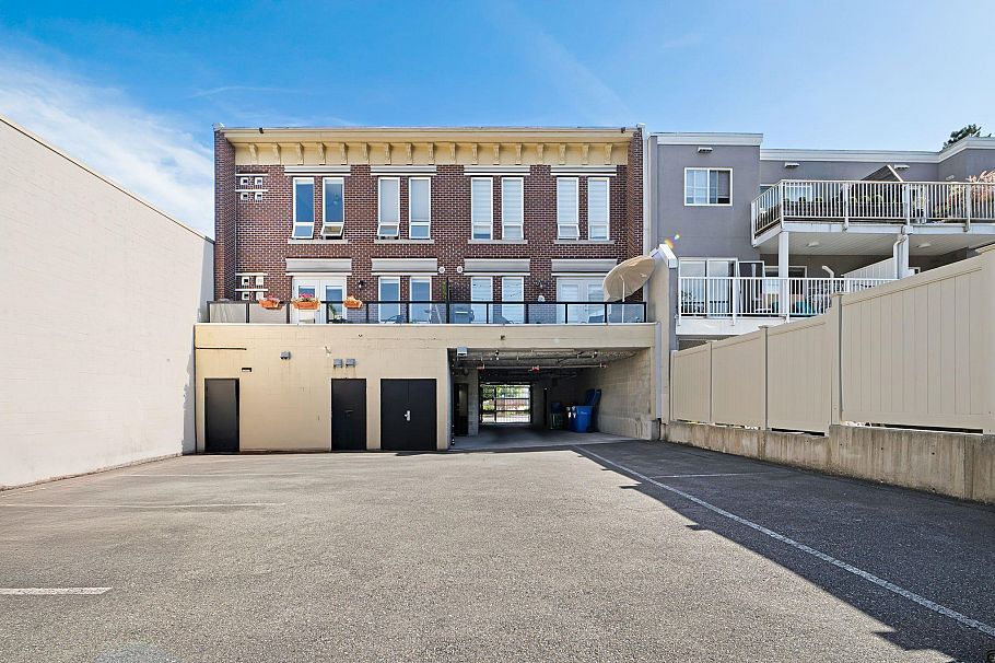 201 75 N Renfrew Street Vancouver, BC - 24