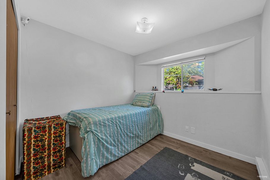3529 Napier Street Vancouver, BC - 20