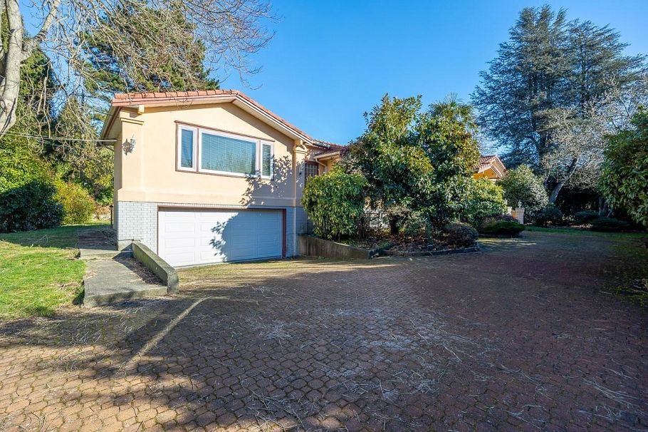 2088 Allison Road Vancouver, BC - 3