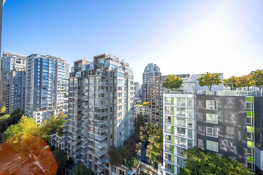 1606 1082 Seymour Street Vancouver, BC - 16