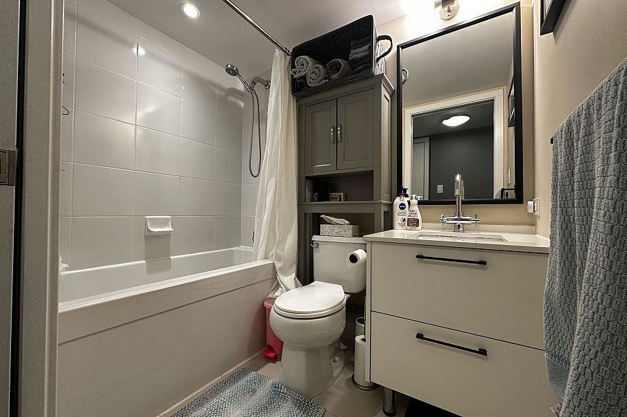 304 1255 Seymour Street Vancouver, BC - 10