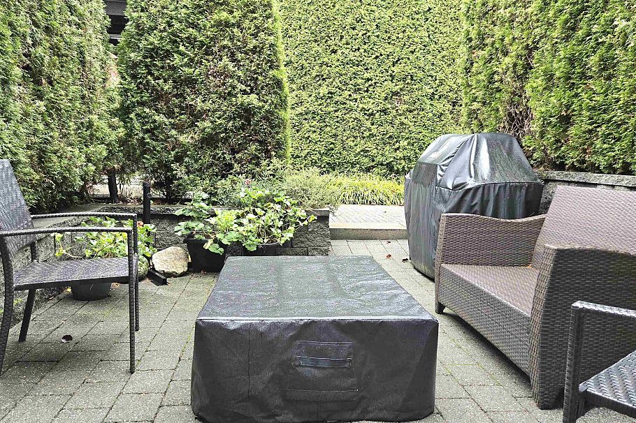 5467 Dunbar Street Vancouver, BC - 9