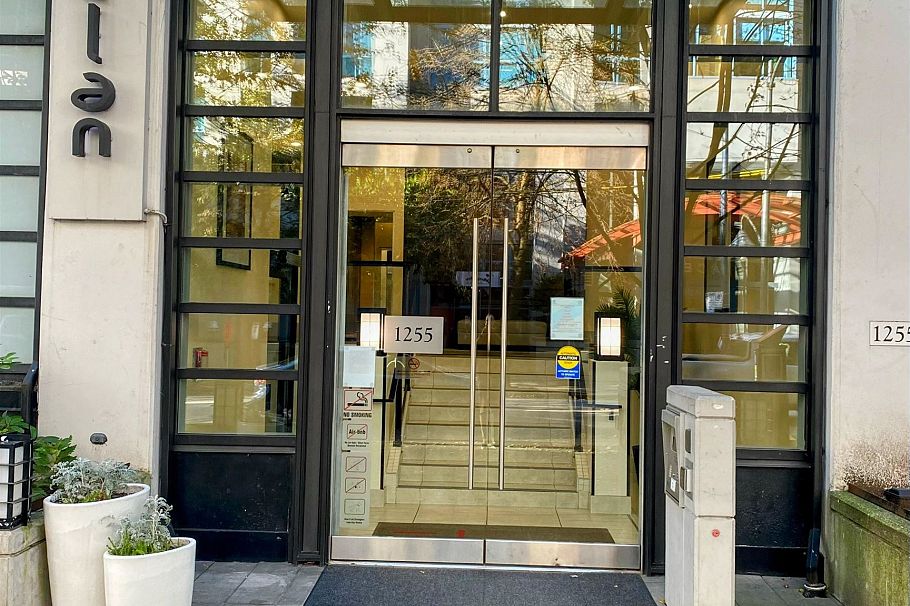 304 1255 Seymour Street Vancouver, BC - 35