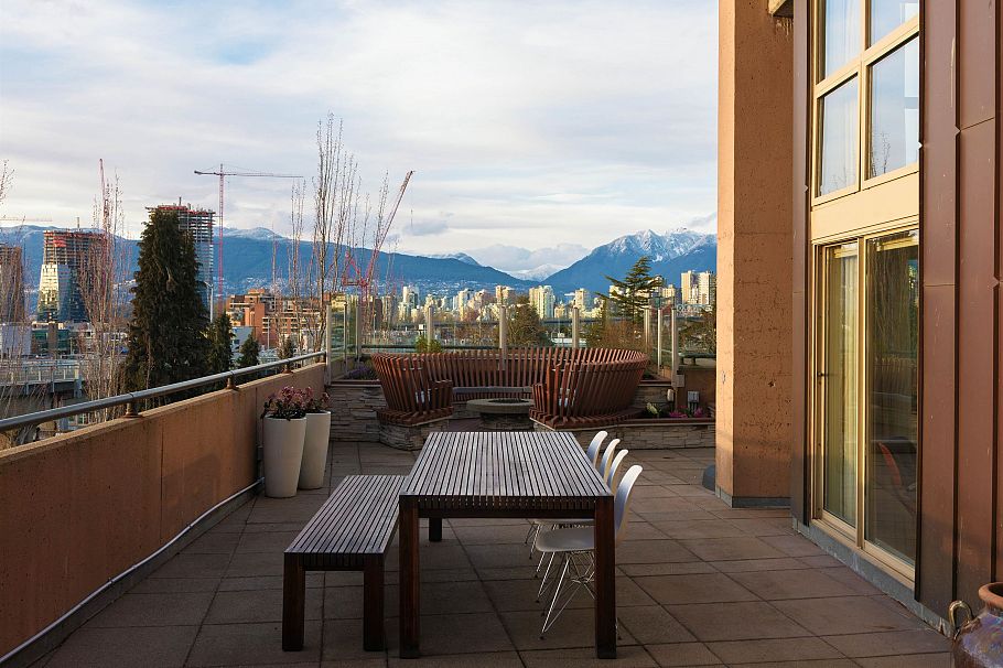 406 1529 W 6th Avenue Vancouver, BC - 25