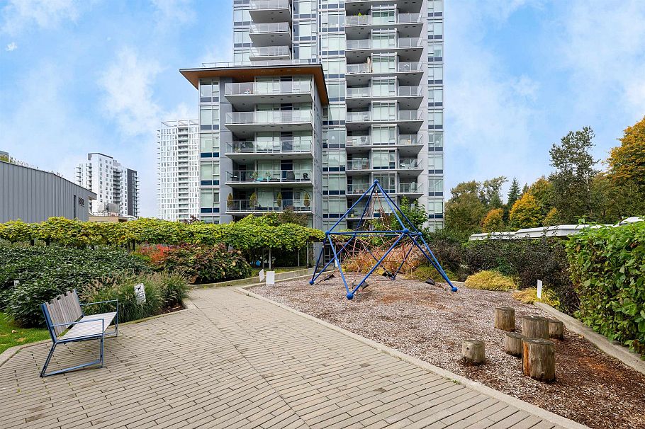 906 3557 Sawmill Crescent Vancouver, BC - 20