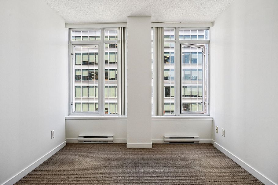 2006 610 Granville Street Vancouver, BC - 14