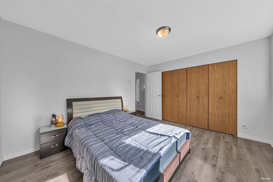 3529 Napier Street Vancouver, BC - 16