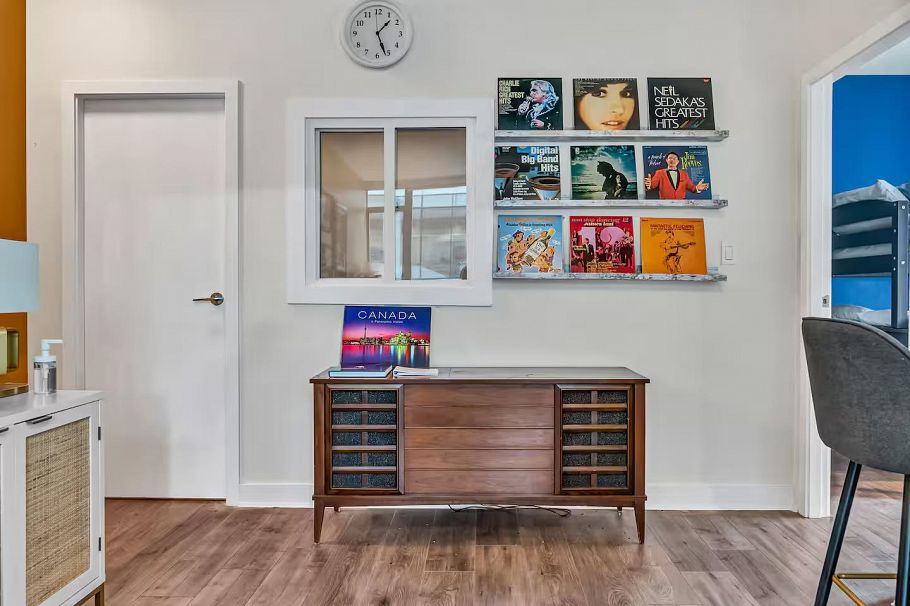 302 1238 Burrard Street Vancouver, BC - 10