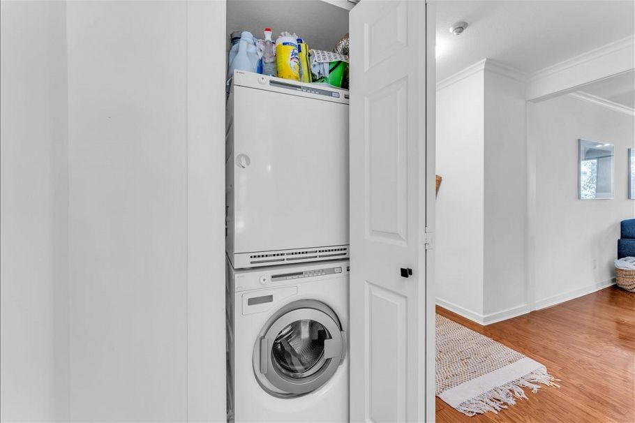 401 1330 Jervis Street Vancouver, BC - 22