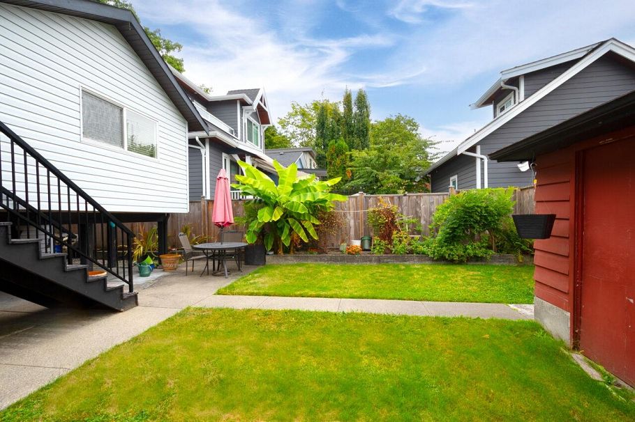 2466 Eton Street Vancouver, BC - 28