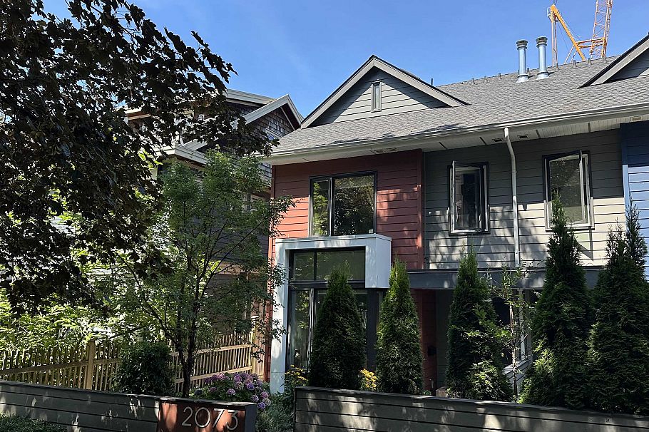 2073 E Pender Street Vancouver, BC - 31