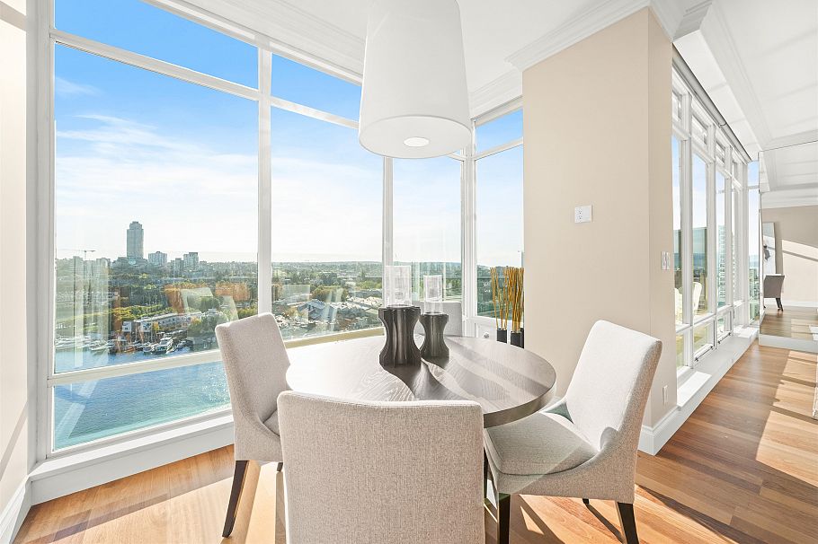 2002 1515 Homer Mews Vancouver, BC - 5