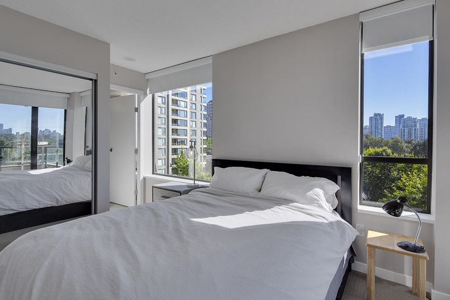 806 4178 Dawson Street Burnaby, BC - 19