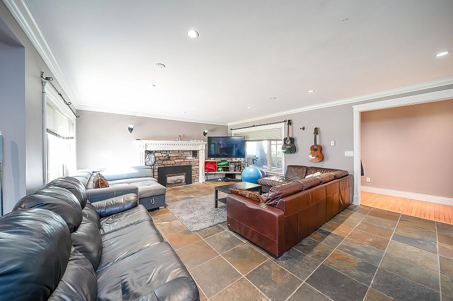 4094 W 38th Avenue Vancouver, BC - 12