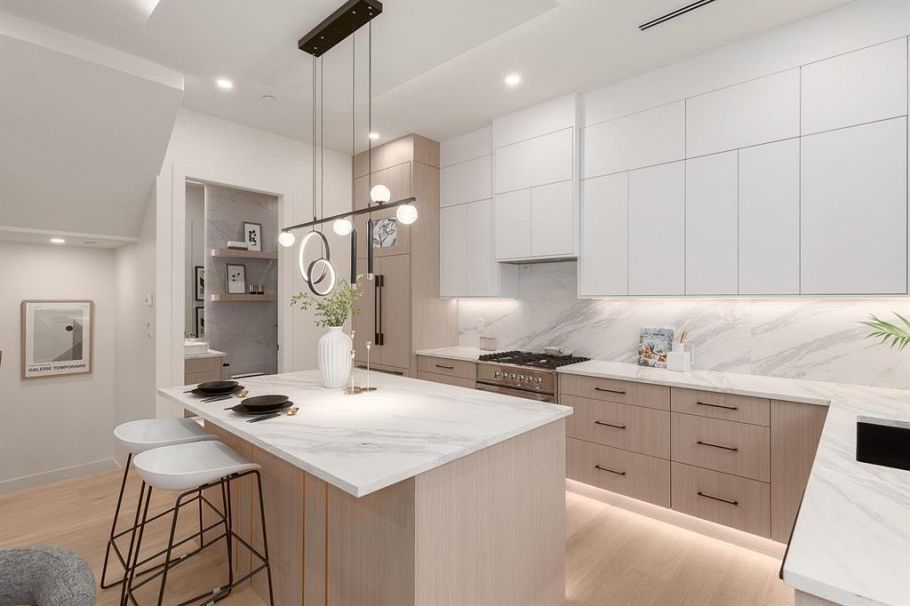 2 2658 Dundas Street Vancouver, BC - 18