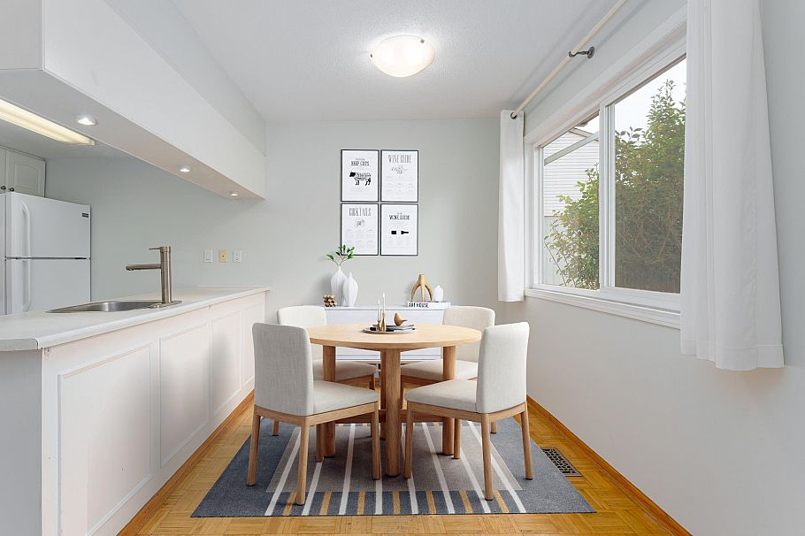 5 3554 E 49th Avenue Vancouver, BC - 4