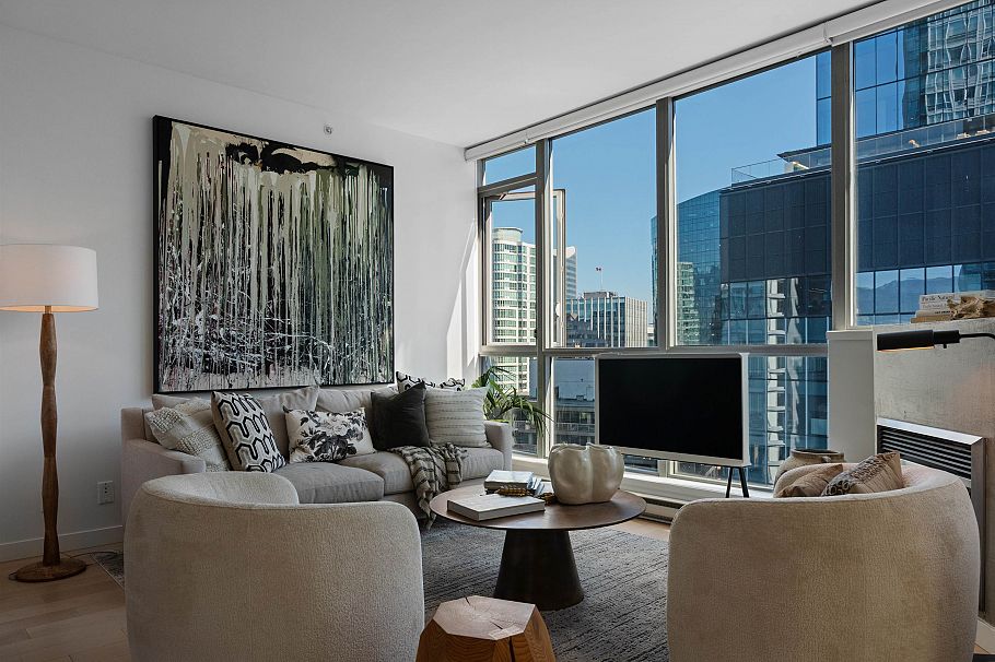 2704 1189 Melville Street Vancouver, BC - 5