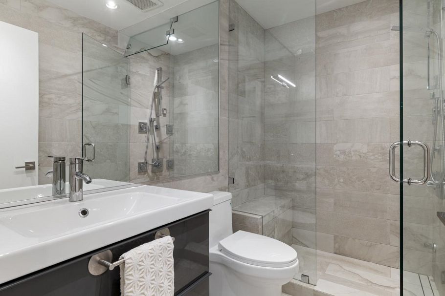 308 755 W 15th Avenue Vancouver, BC - 19