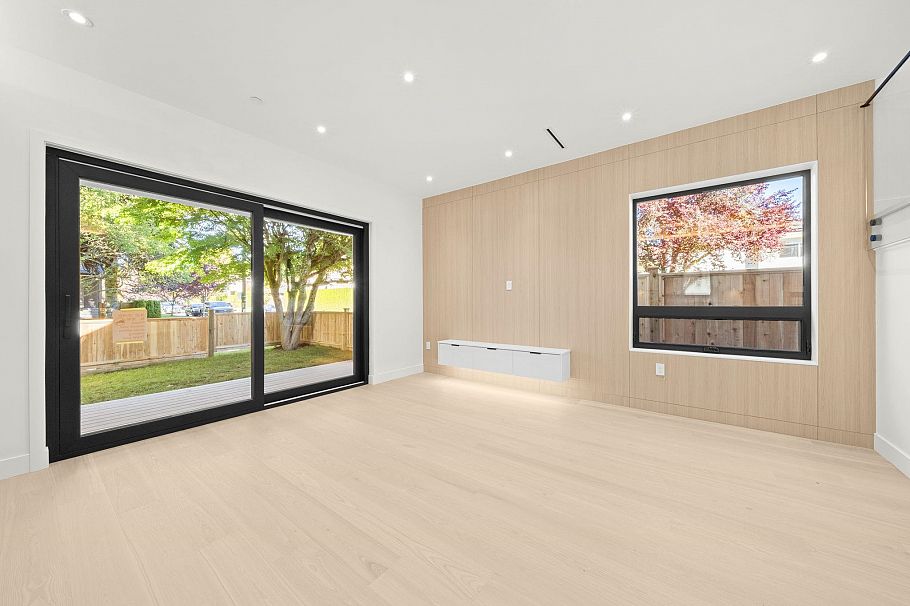 3904 W 23rd Avenue Vancouver, BC - 5