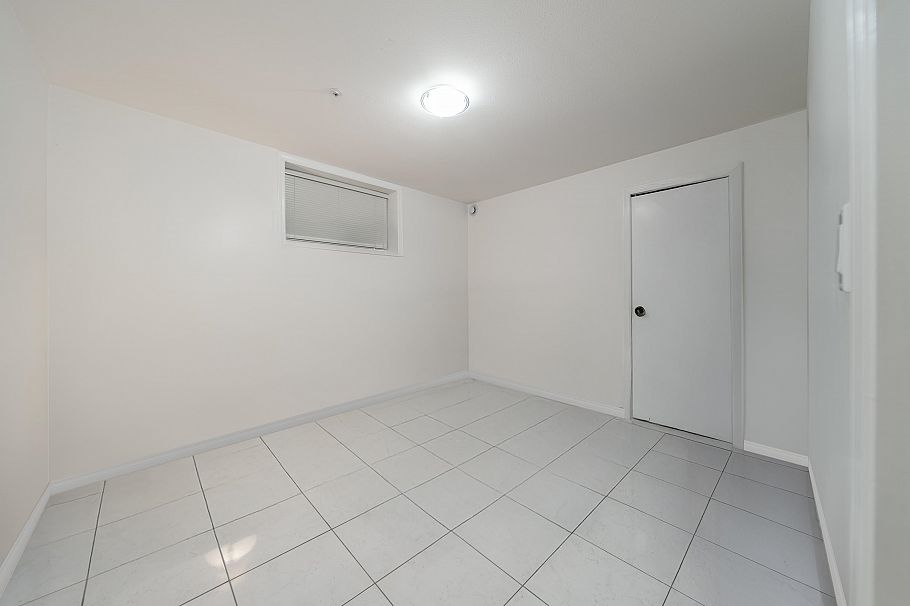 5470 Wales Street Vancouver, BC - 35