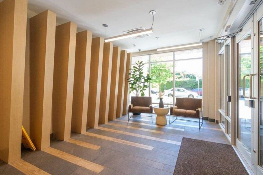 202 128 E 8th Street North Vancouver, BC - 38