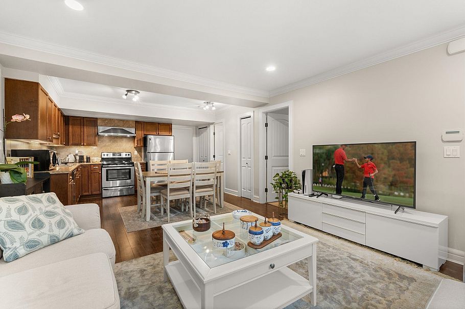 452 Tempe Crescent North Vancouver, BC - 36