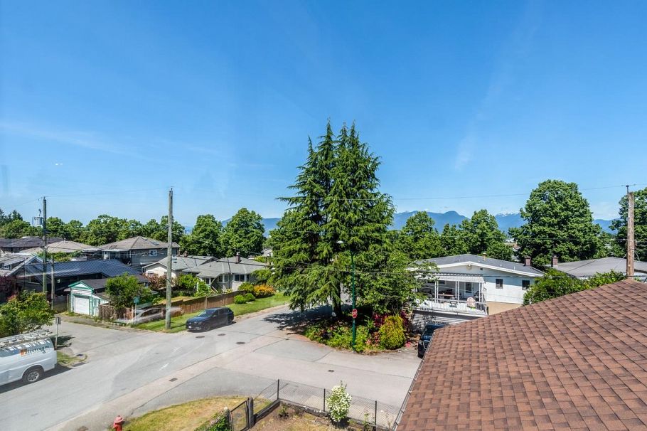 4110 Penticton Street Vancouver, BC - 23