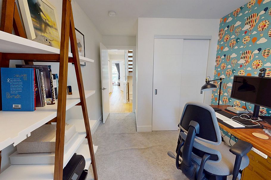 2073 E Pender Street Vancouver, BC - 20