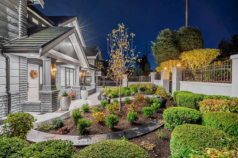 559 E 4th Street North Vancouver, BC - 3