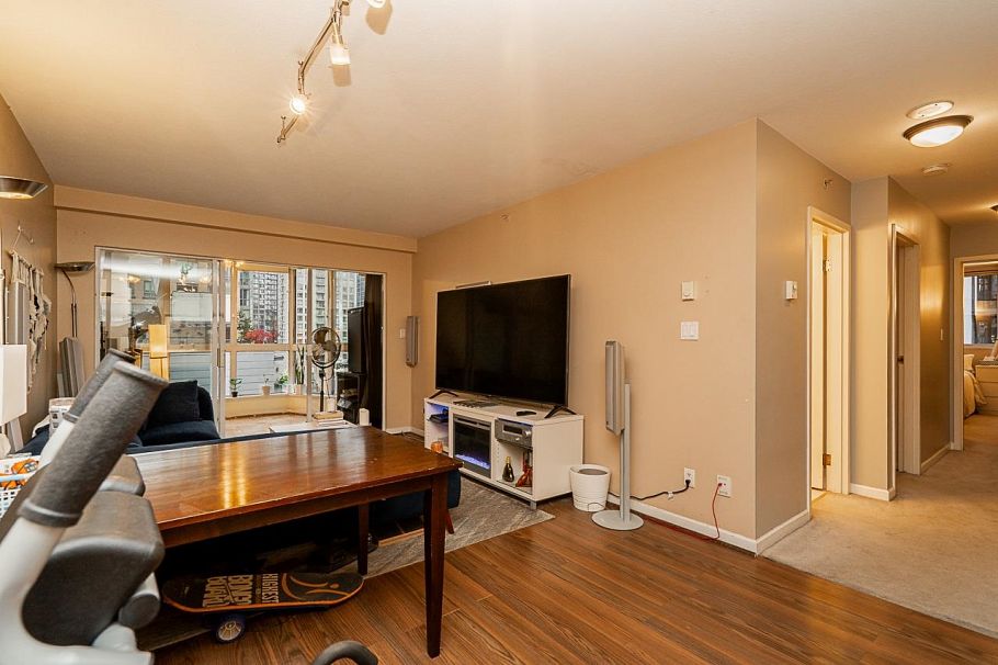 807 488 Helmcken Street Vancouver, BC - 12