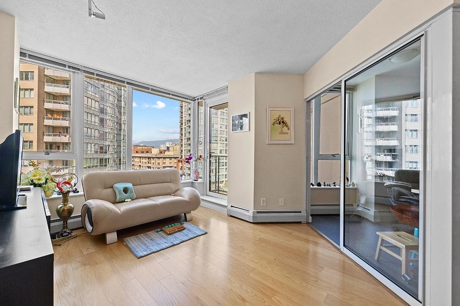 907 58 Keefer Place Vancouver, BC - 6