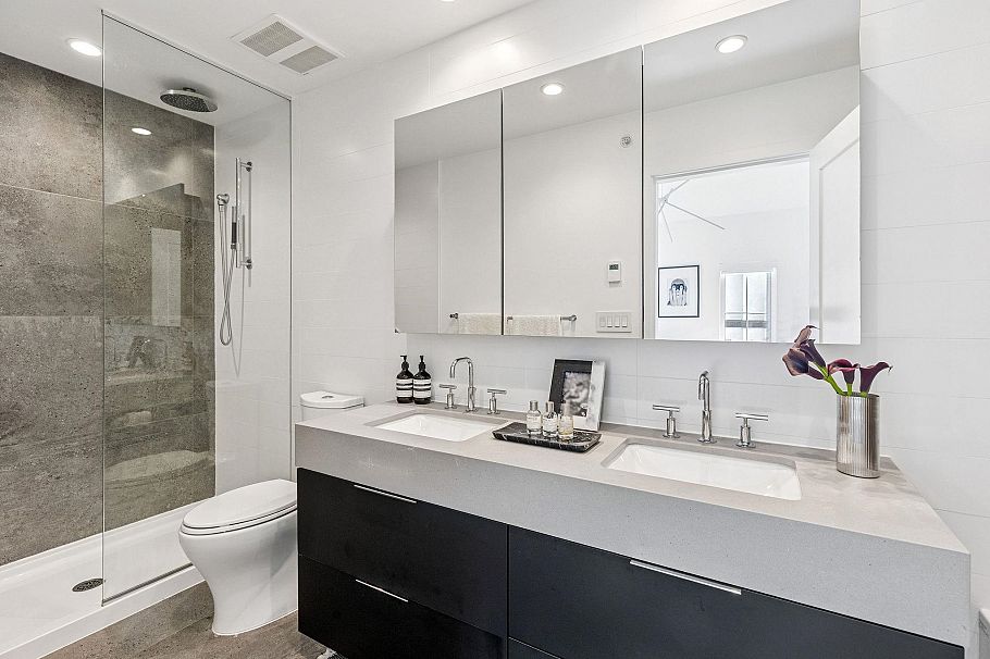 134 2070 Curling Road North Vancouver, BC - 31