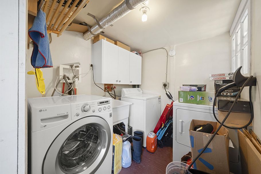 4763 Killarney Street Vancouver, BC - 18