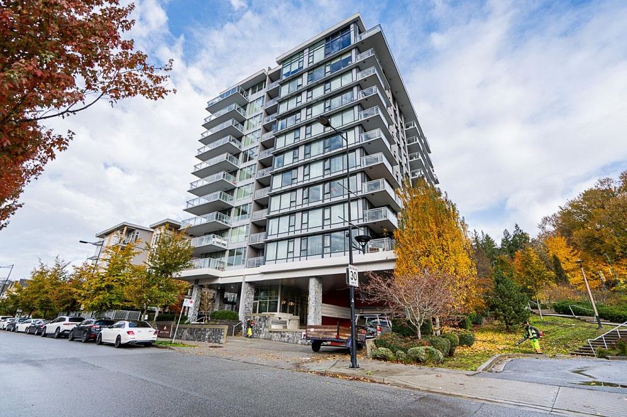 502 3281 E Kent Avenue North Avenue Vancouver, BC - 1