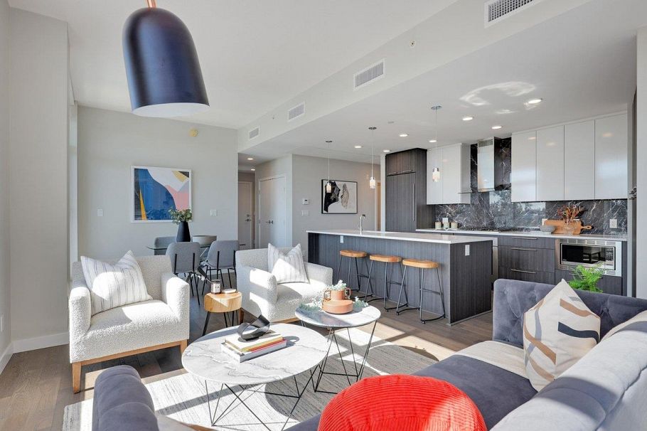 604 5033 Cambie Street Vancouver, BC - 4