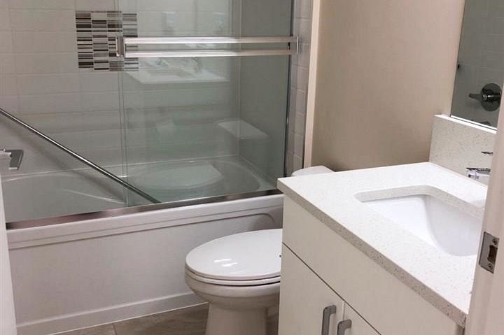 203 4882 Slocan Street Vancouver, BC - 8