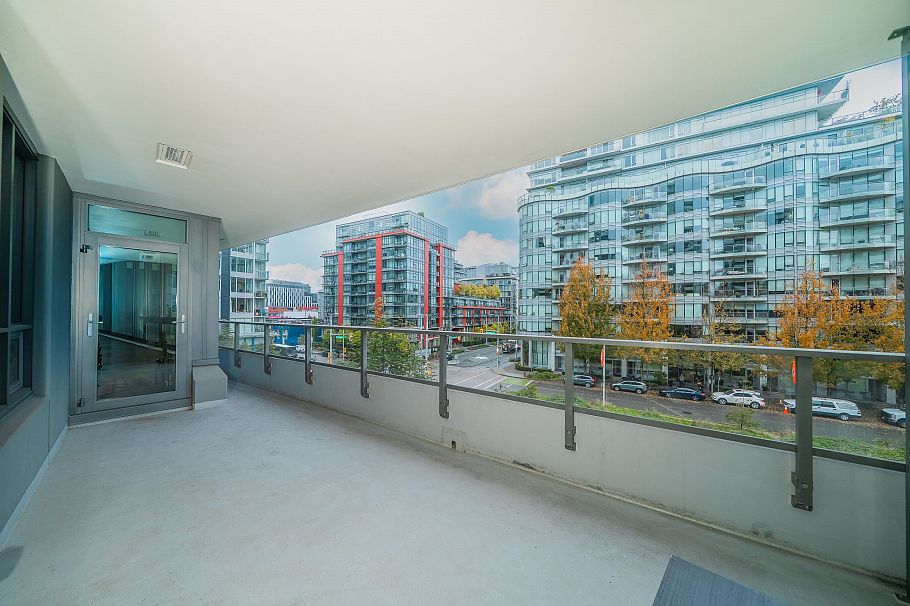 404 1688 Pullman Porter Street Vancouver, BC - 26