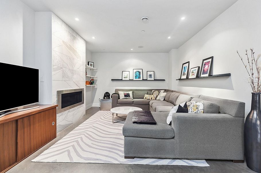 3963 W 20th Avenue Vancouver, BC - 34