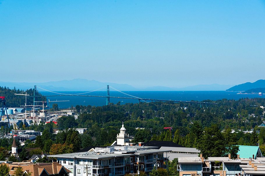 703 111 E 13th Street North Vancouver, BC - 10