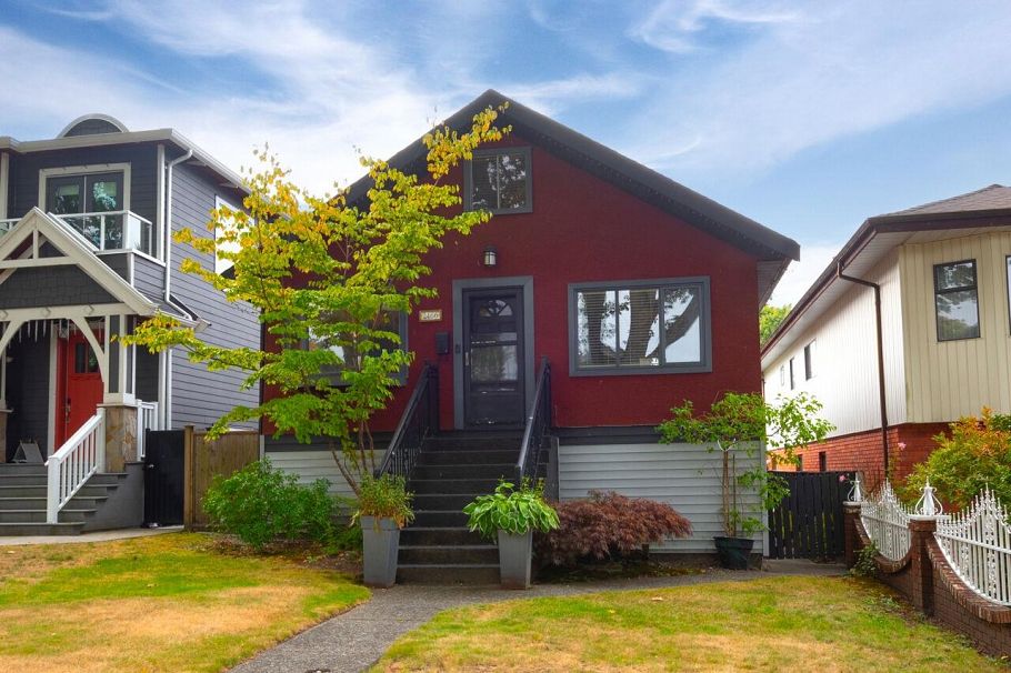 2466 Eton Street Vancouver, BC - 31