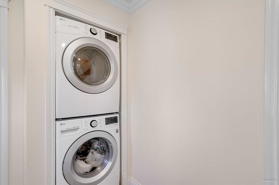 7531 Oak Street Vancouver, BC - 33