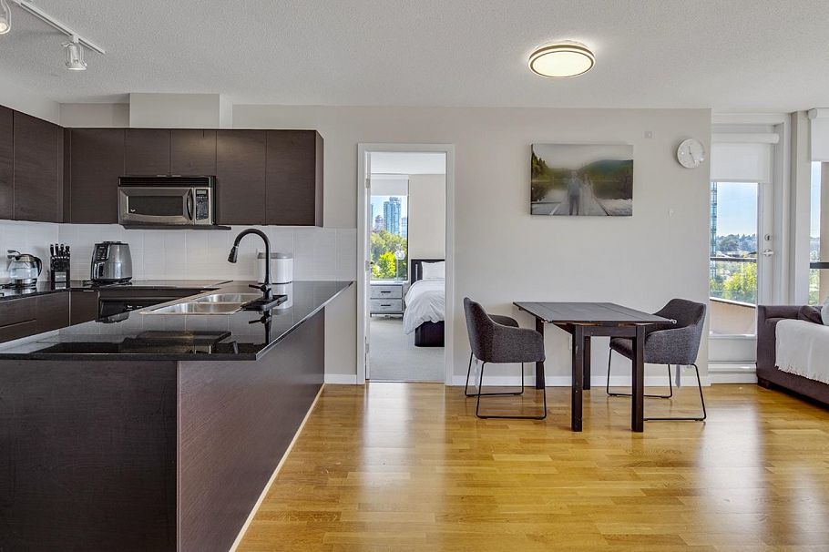 806 4178 Dawson Street Burnaby, BC - 12