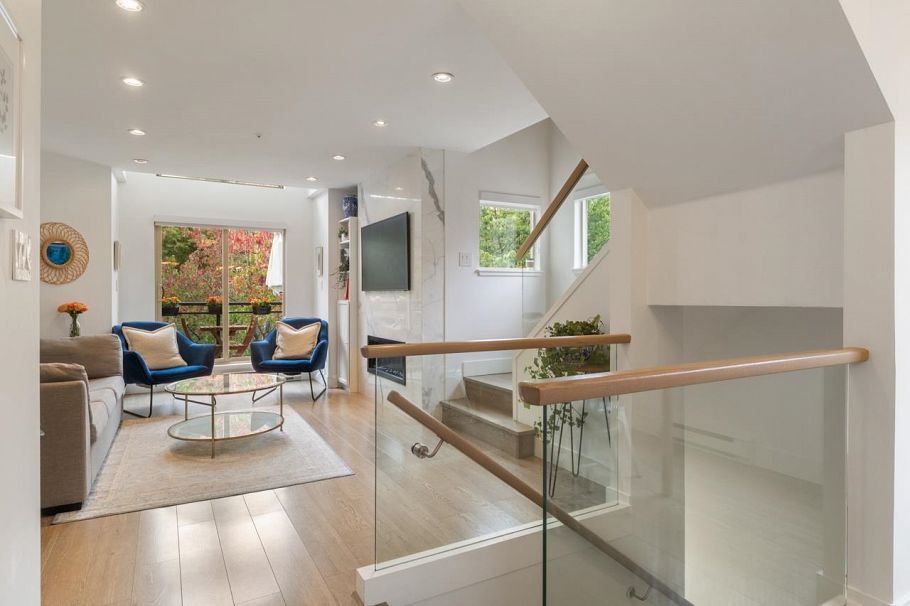 308 755 W 15th Avenue Vancouver, BC - 13