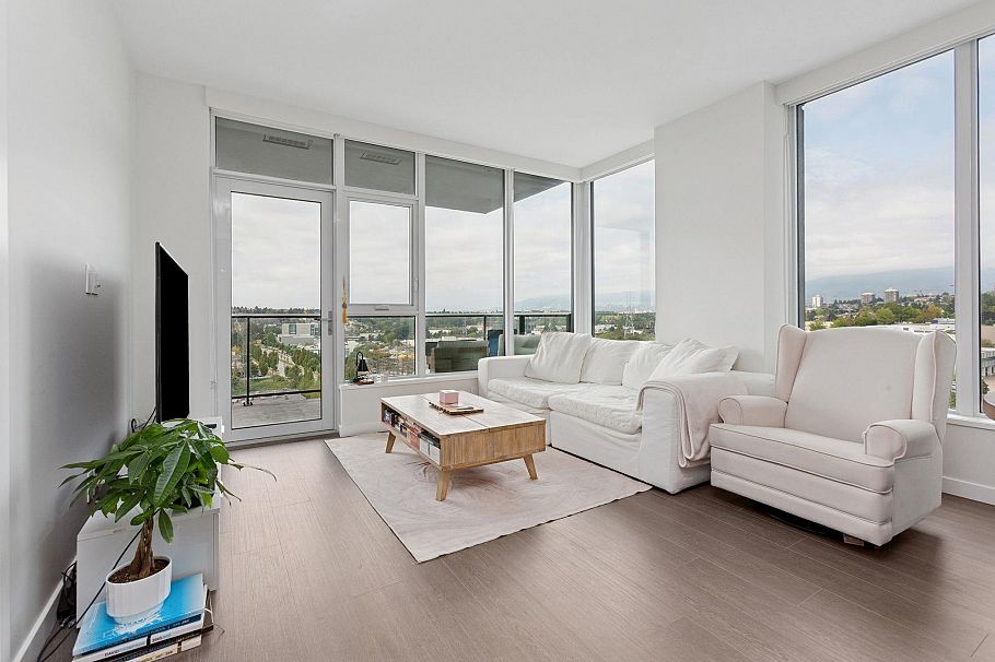 1305 2186 Gilmore Avenue Burnaby, BC - 2