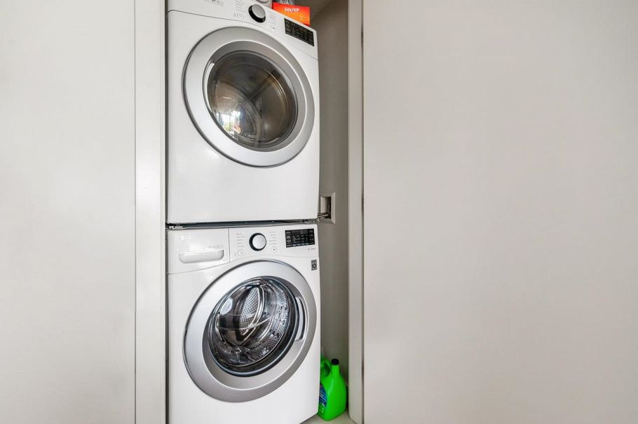 901 1180 Broughton Street Vancouver, BC - 21