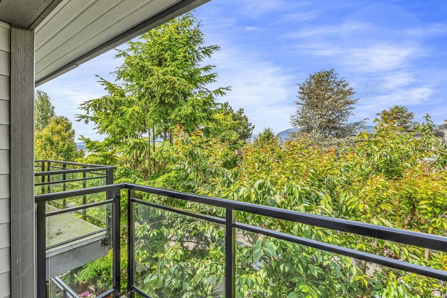 2224 Eton Street Vancouver, BC - 18