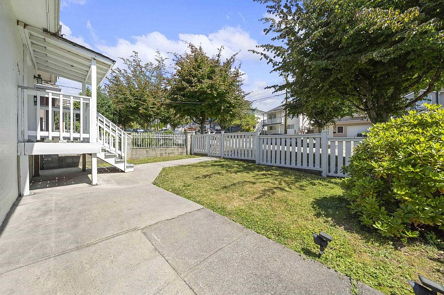 4763 Killarney Street Vancouver, BC - 25