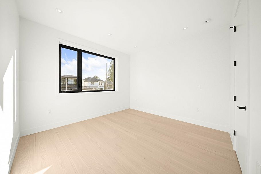 3904 W 23rd Avenue Vancouver, BC - 11